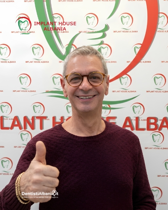 64 Paziente Biodent Dental Clinic