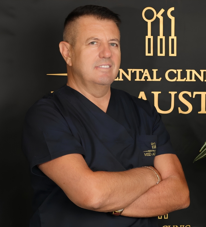 Titolare Clinica Dental Med Austria